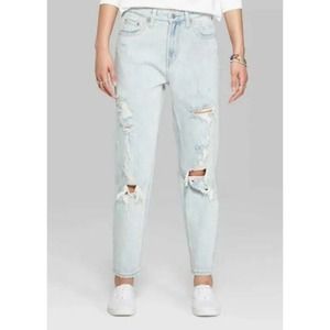 Wild Fable Women's Sz 18 High Rise Light Wash Distressed Denim Mom Jeans